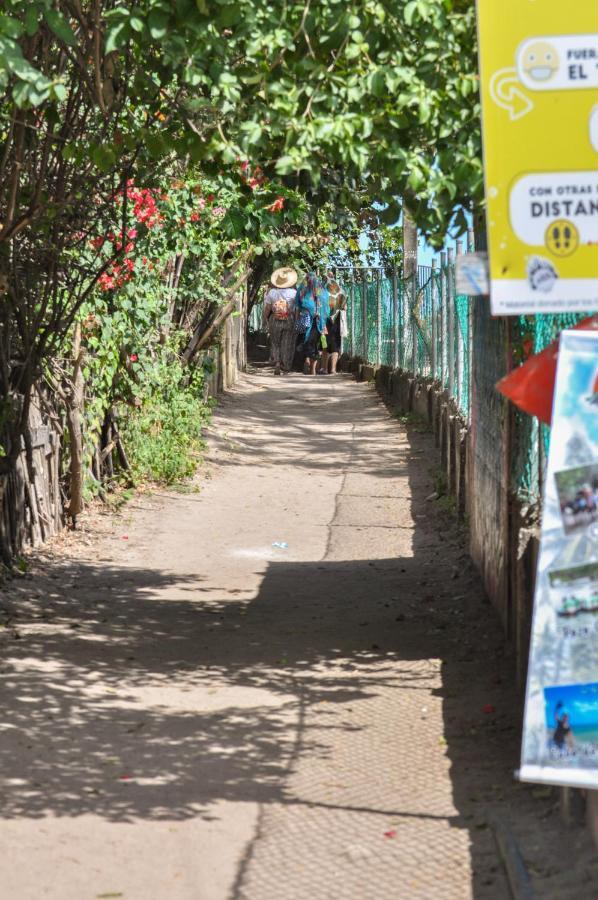 Hostal Cuyagua Palomino Buitenkant foto