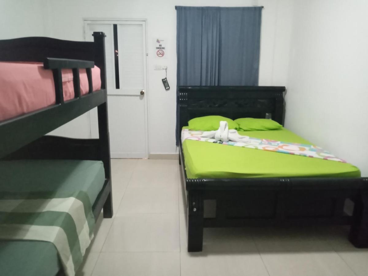 Hostal Cuyagua Palomino Buitenkant foto