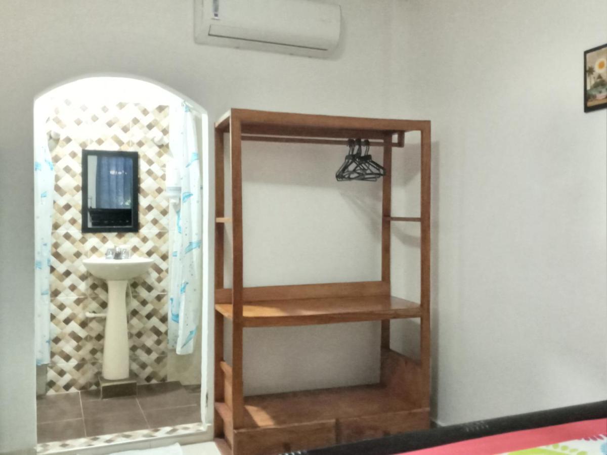 Hostal Cuyagua Palomino Buitenkant foto