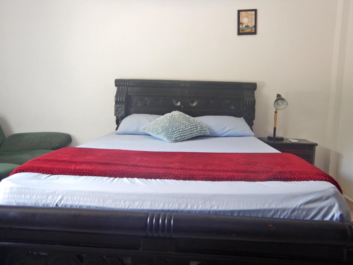 Hostal Cuyagua Palomino Buitenkant foto